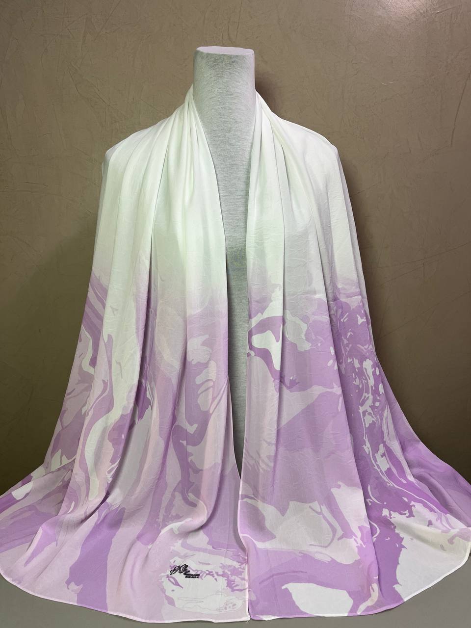 Soft Hijab Mit Muster