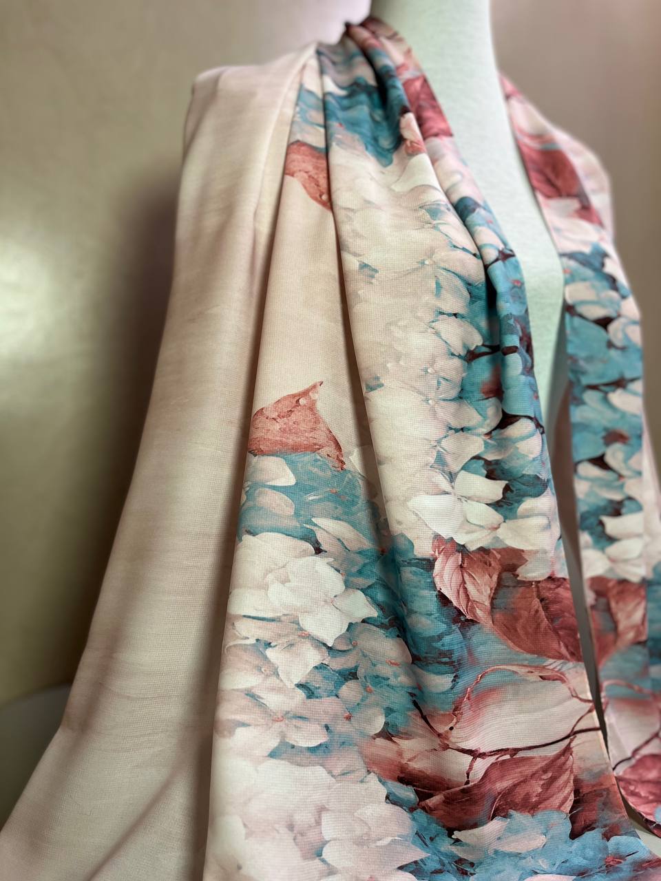 Soft Hijab Mit Muster