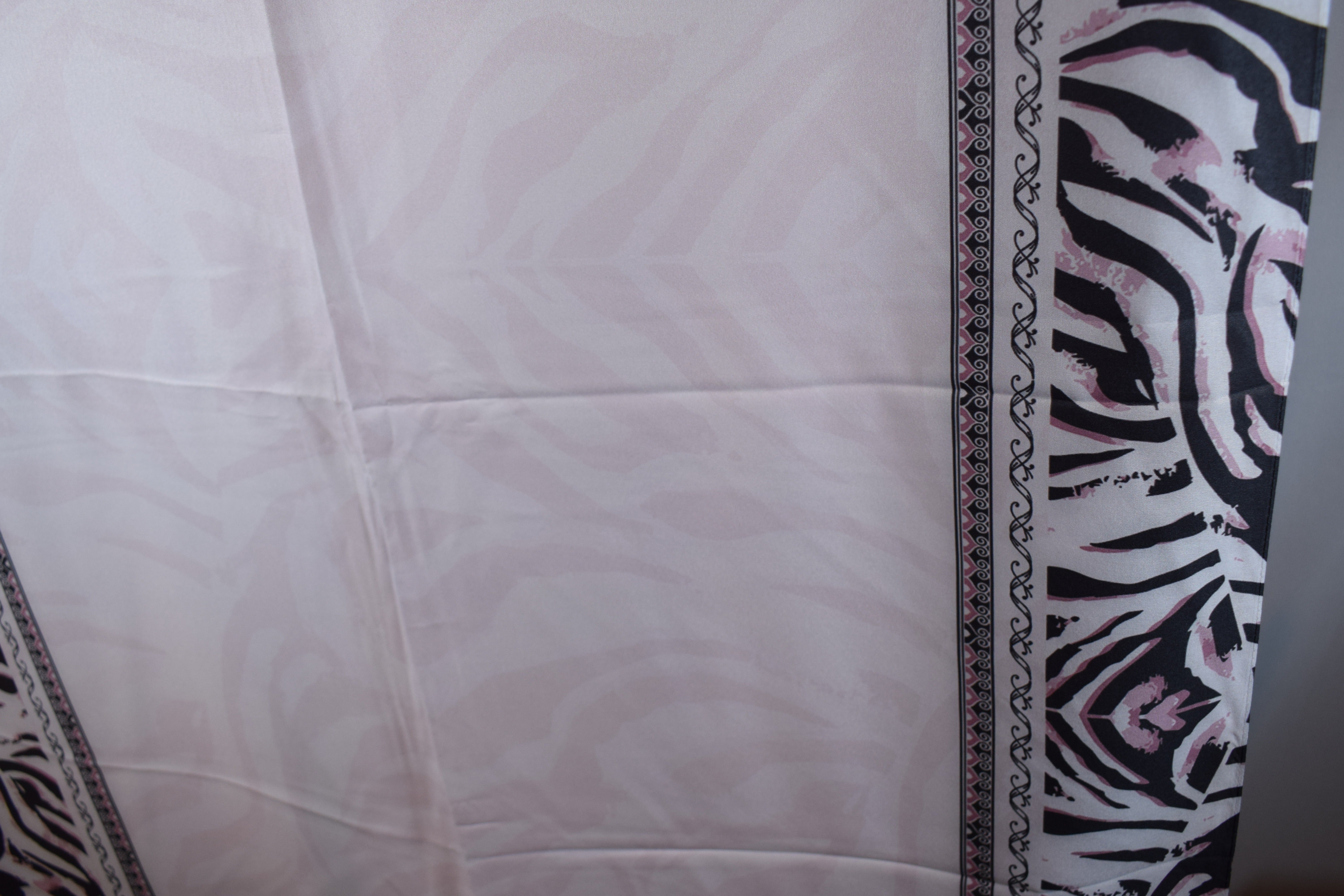 Queen Hijab Mit Muster