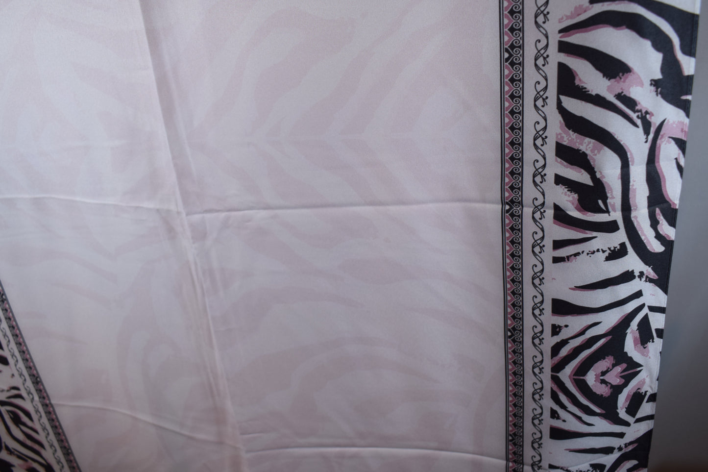 Queen Hijab Mit Muster