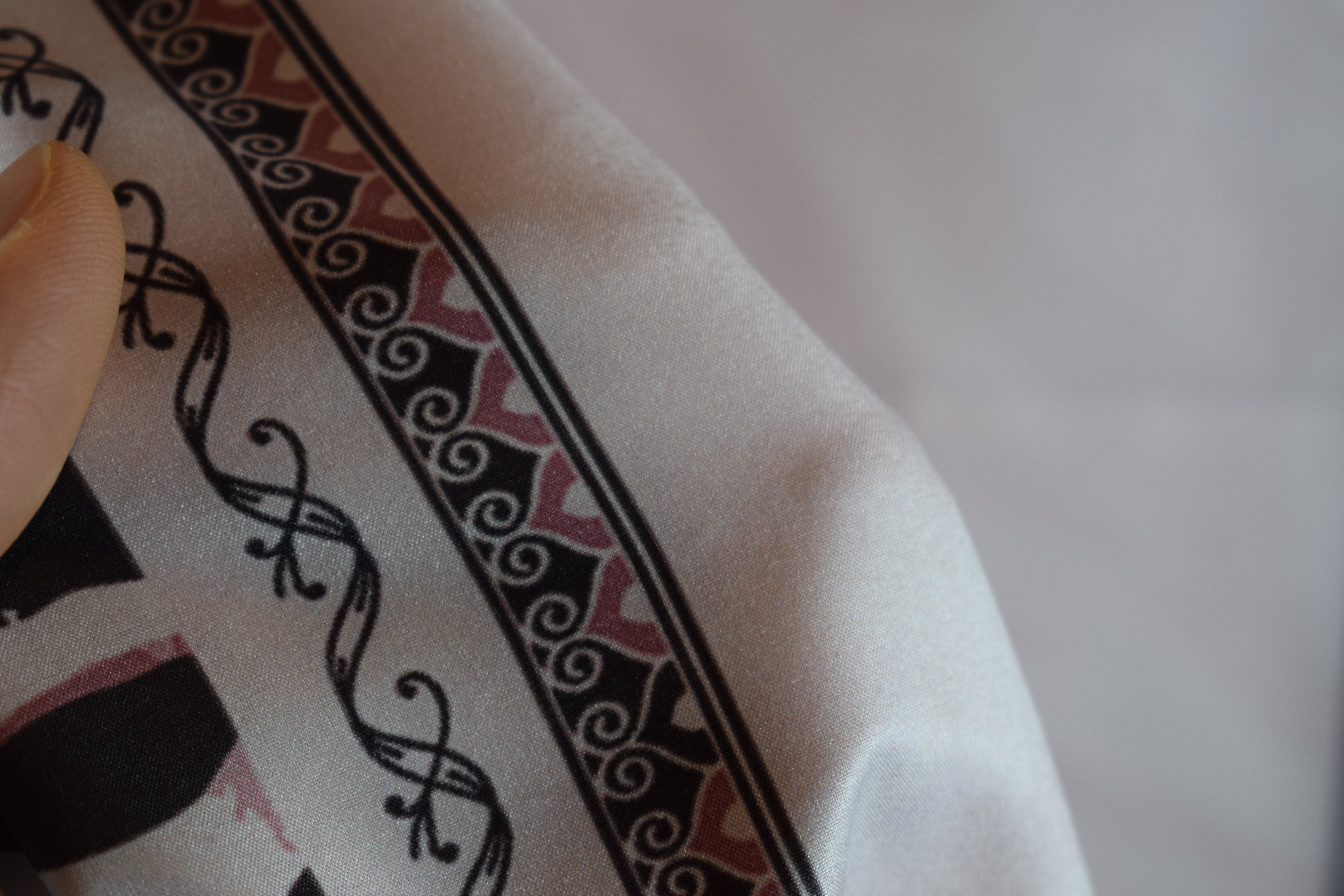 Queen Hijab Mit Muster