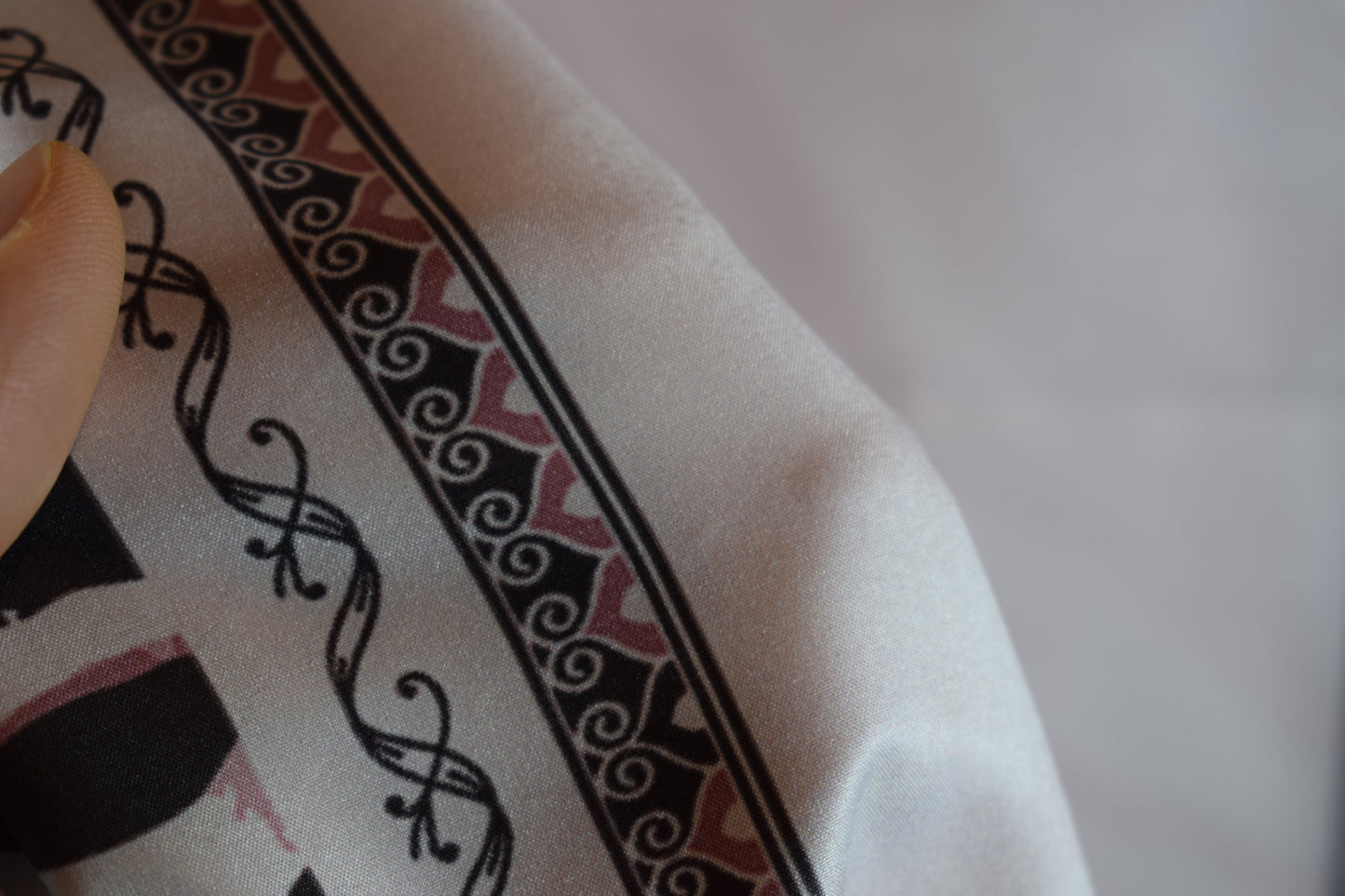 Queen Hijab Mit Muster